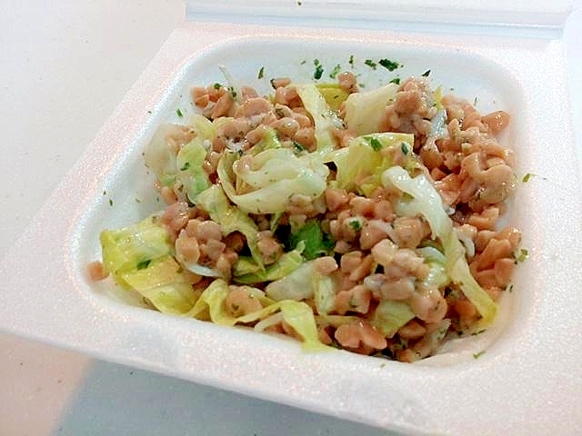 青のりと釜揚げしらすとレタスのひきわり納豆