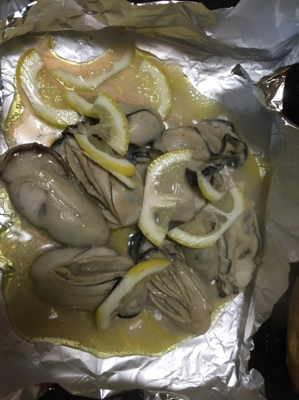 牡蠣のレモンバター焼き