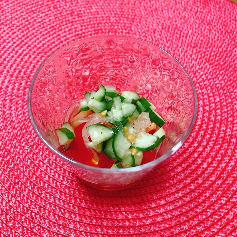 トマトきゅうり玉ねぎ♪ハーブマリネ