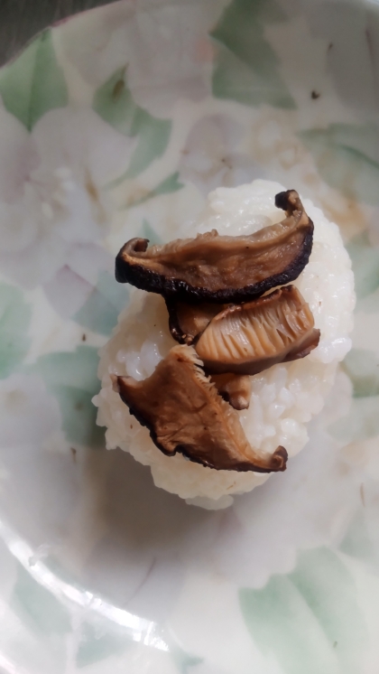 野菜寿司（しいたけ）