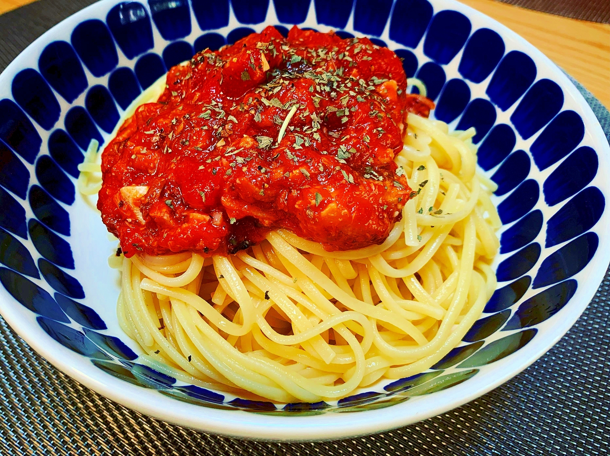 鯖缶詰のトマトソース冷製パスタ