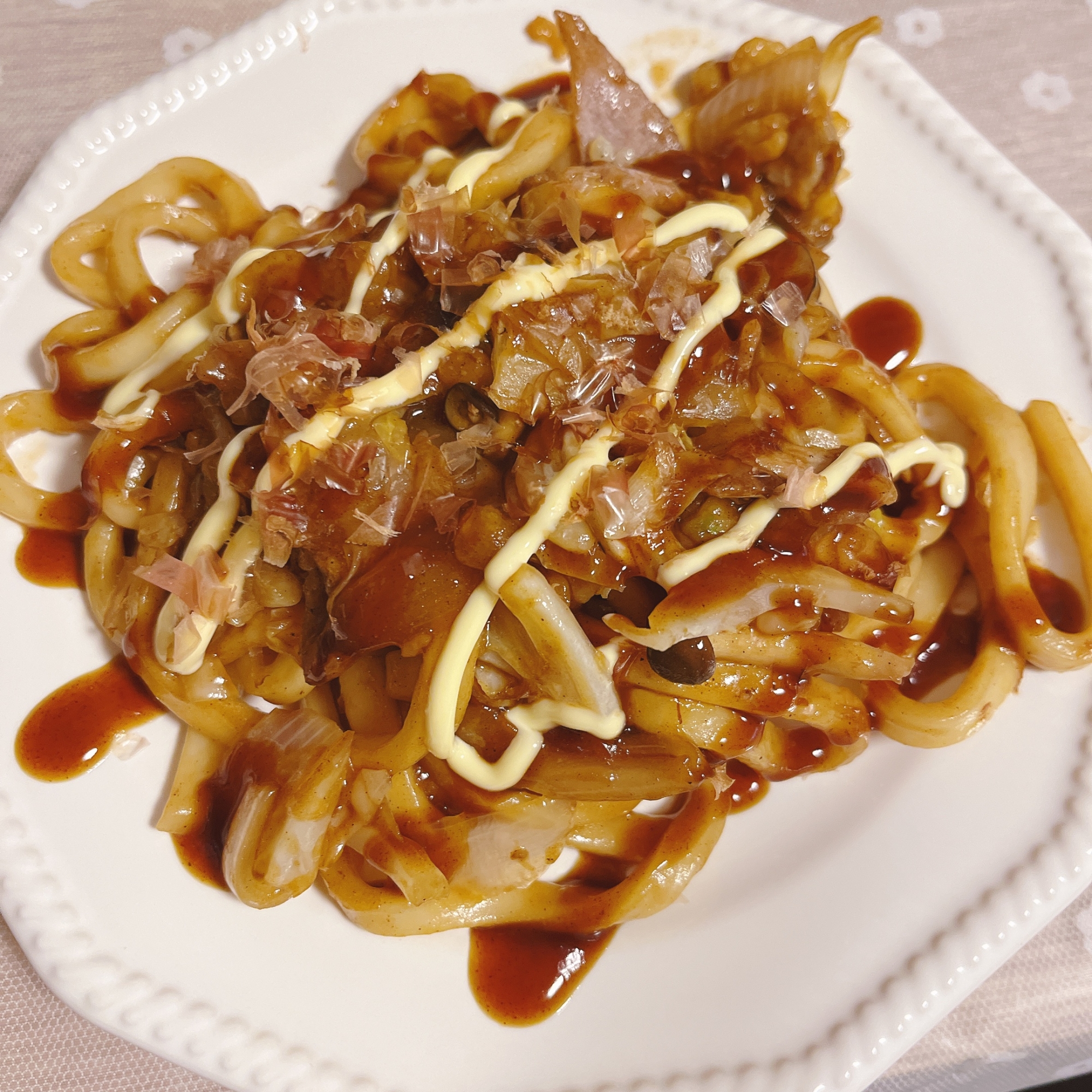 焼きうどん(豚肉、やさい、キノコ入り)