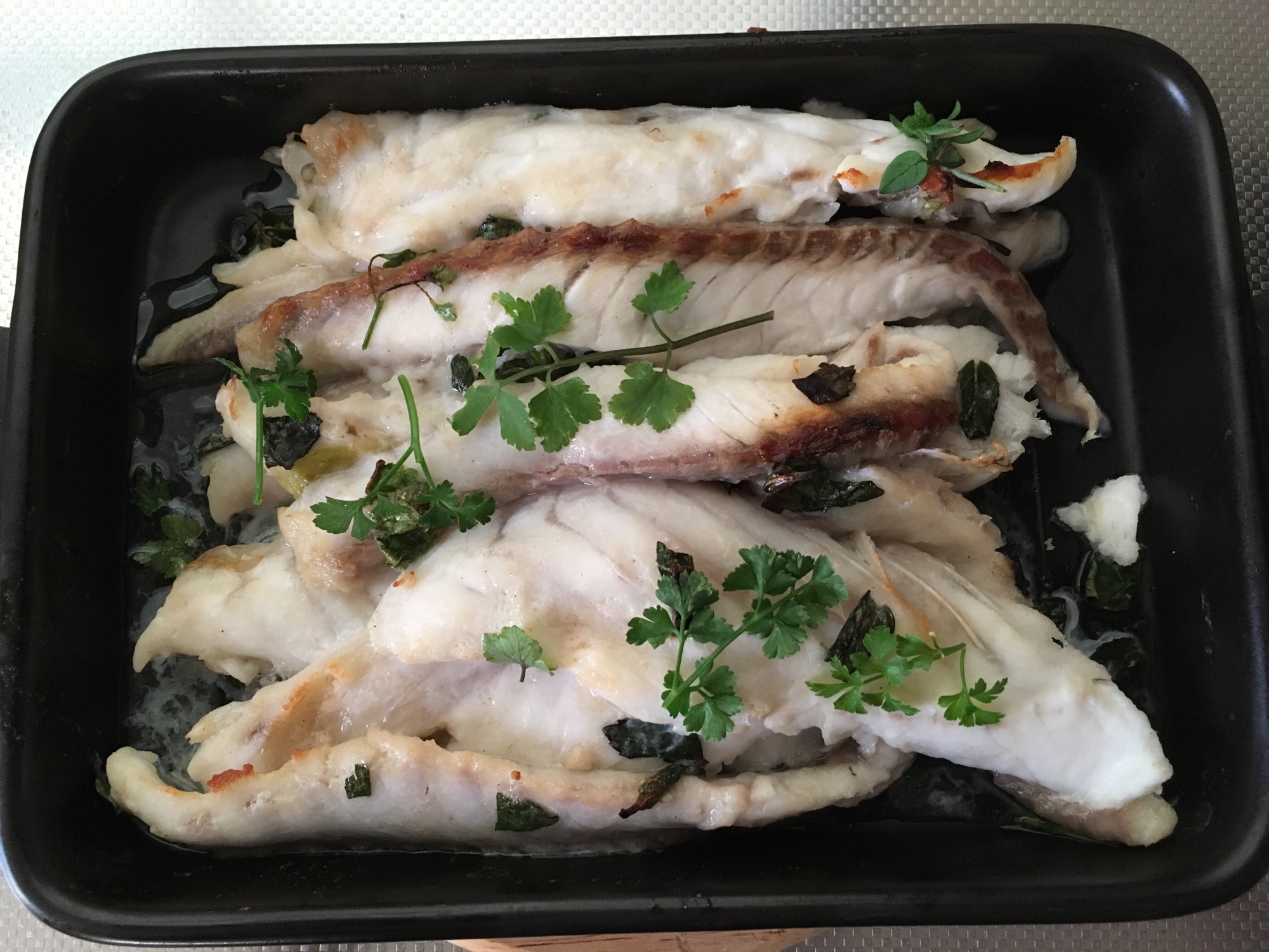 真鯛の刺身ハーブ焼き レシピ 作り方 By Tetsuoken 楽天レシピ 真鯛の刺身ハーブ焼き レシピ 作り方 By Tetsuoken 楽天レシピ