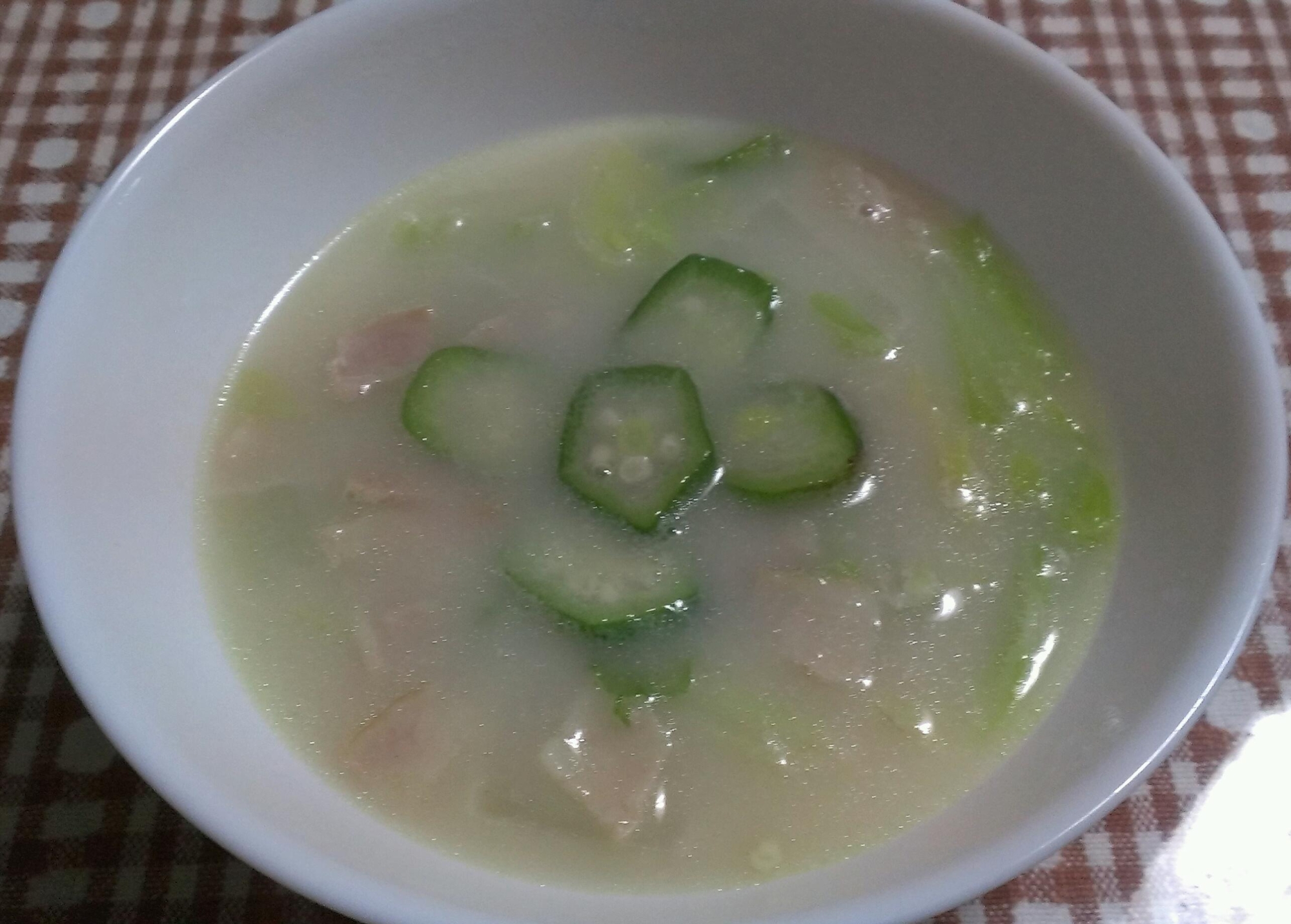 ライスミルクの白菜スープ
