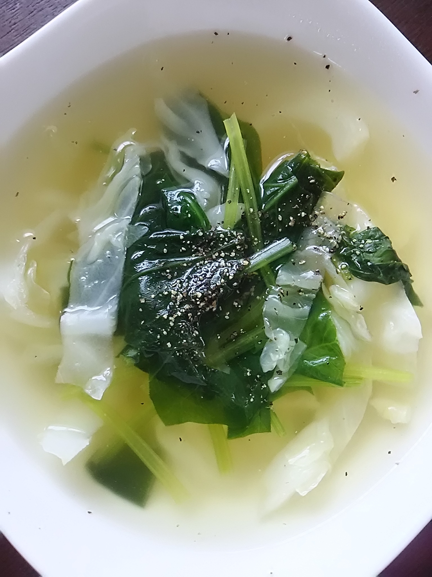 ほうれん草とキャベツのスープ(^^)