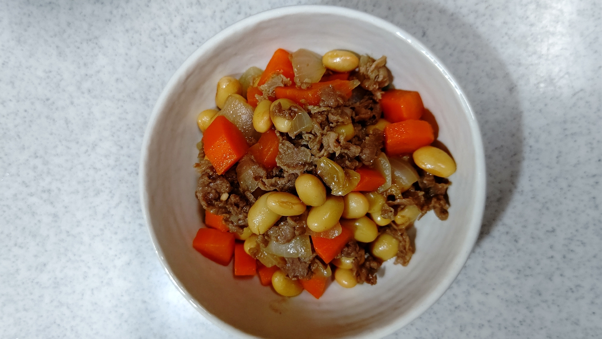 子ども大好き♥コンソメ味の大豆・牛肉の煮物