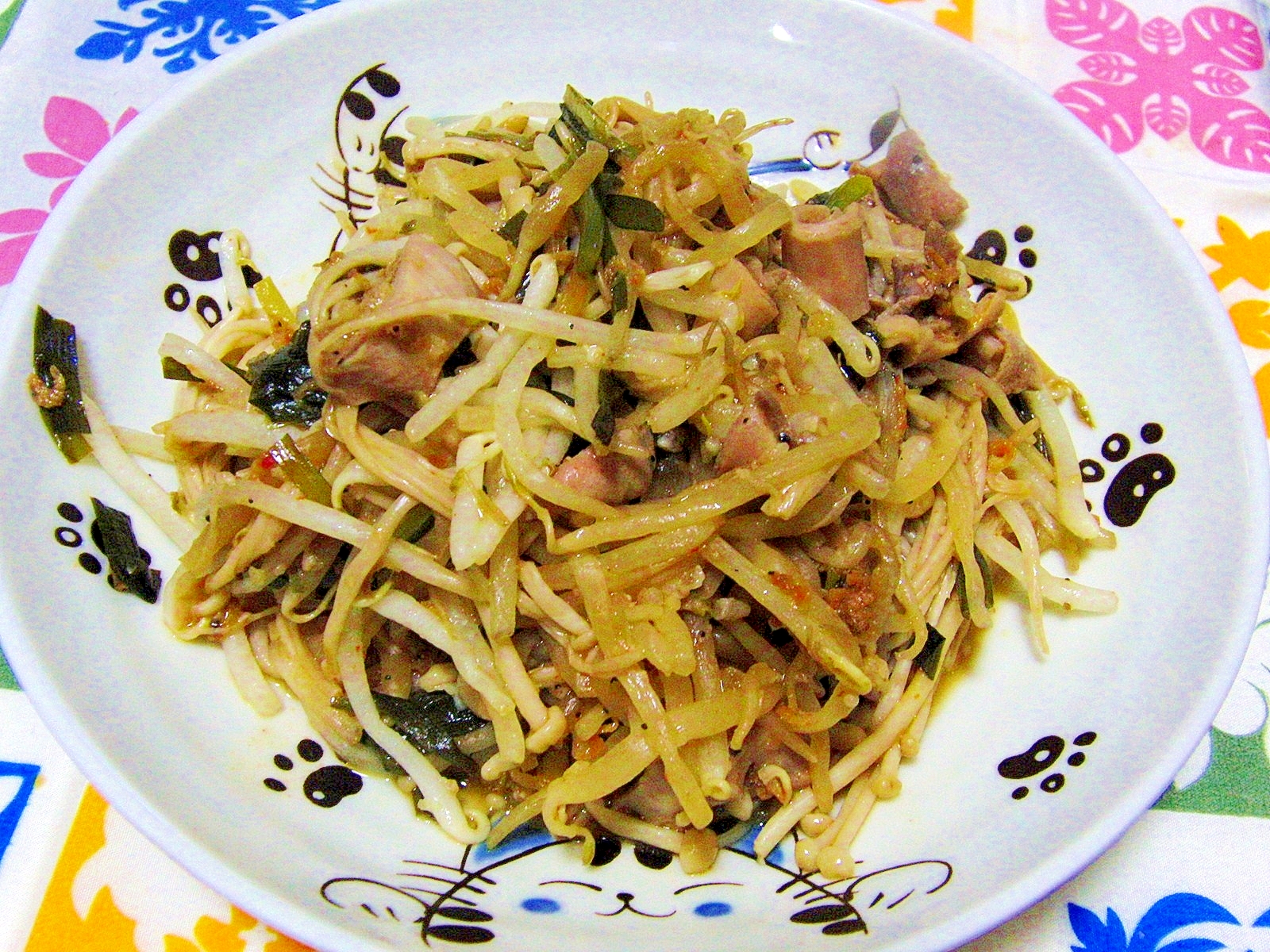 豚ホルモンともやしの重ね蒸し★キムチ醤油麹味