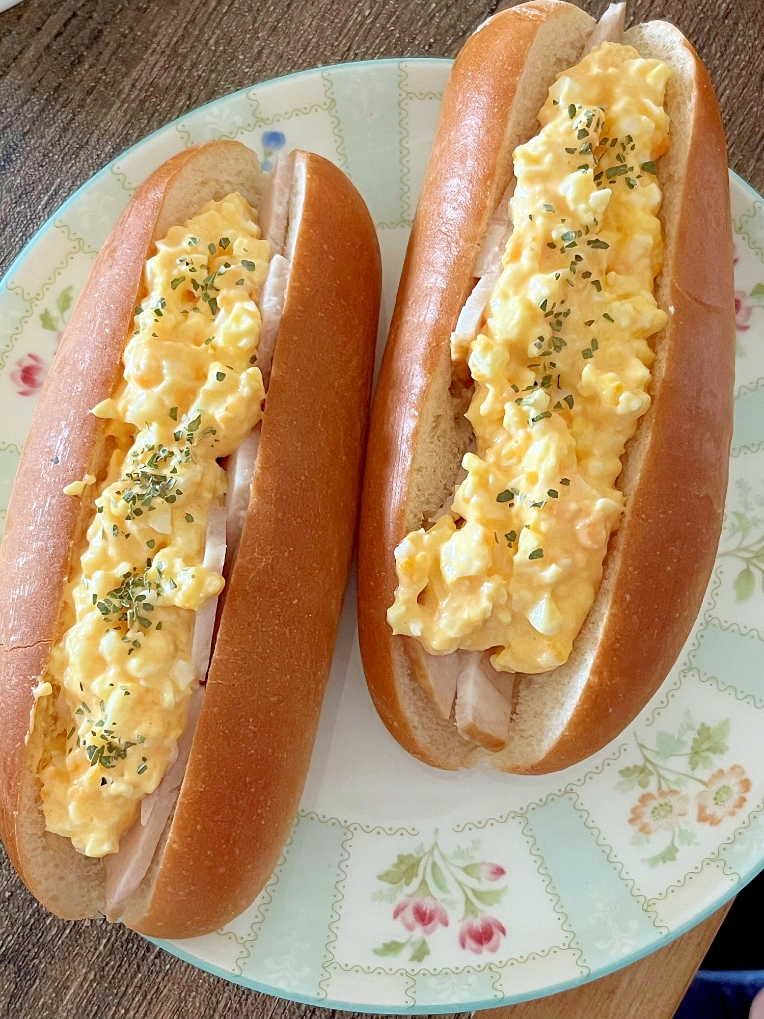 卵とハムのコッペパンサンド