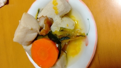 高野豆腐とちくわの煮物