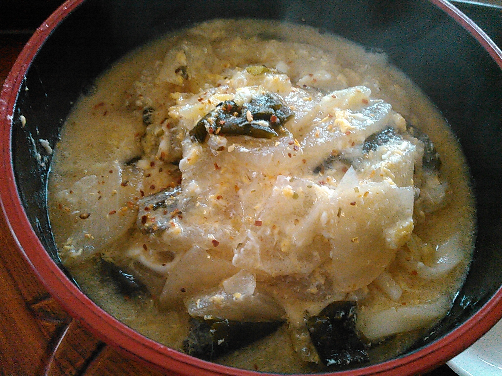 野菜とワカメ入り酸味かき玉うどん