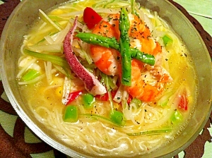 冷たいブイヤベース風素麺