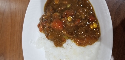 冷凍ポテト入りバターカレー