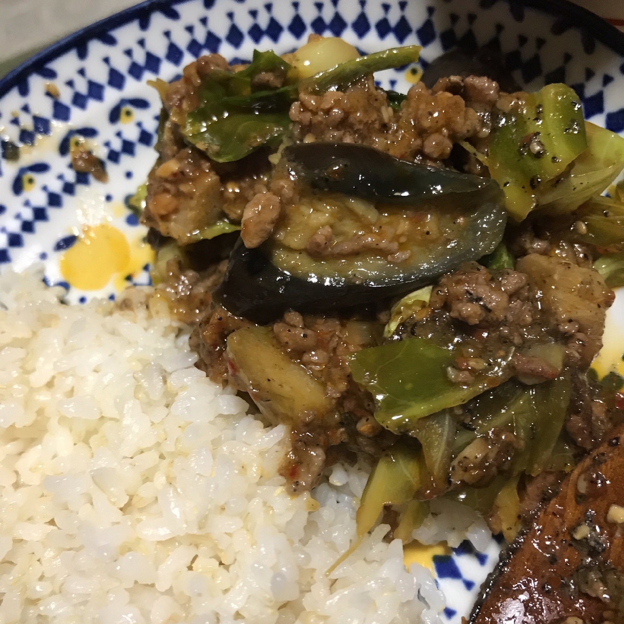 ナスとチンゲン菜のひき肉炒め