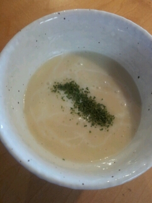 真っ白野菜の冷製スープ