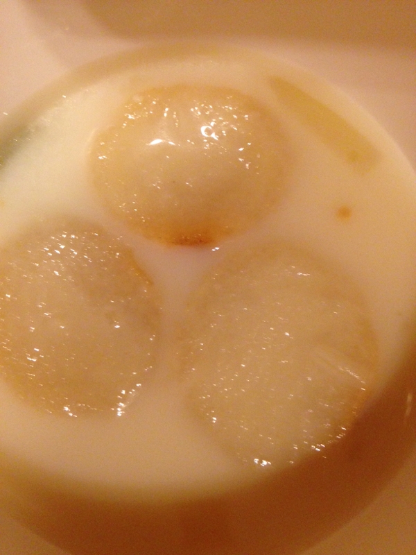 麩とたまねぎの味噌ミルクスープ