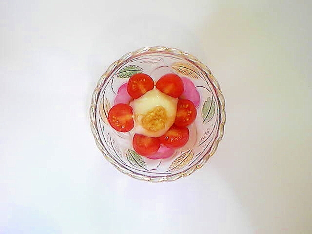 トマトと生姜の温泉卵