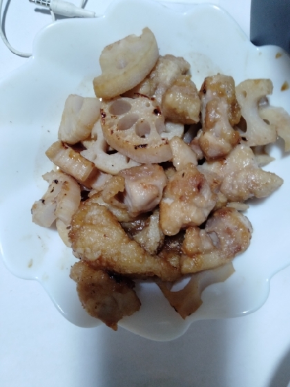 れんこんと鶏もも肉の甘辛炒め