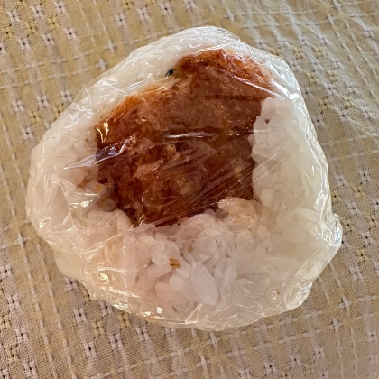 《チキンカツ》おにぎり