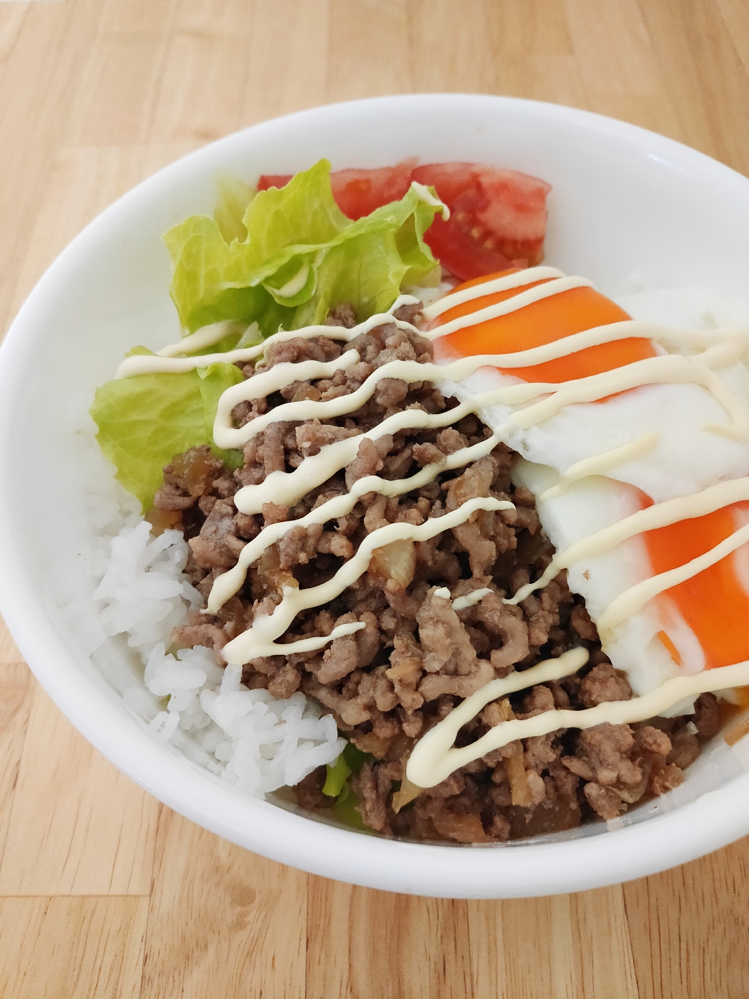 作り置きで♦ロコモコ風そぼろ丼