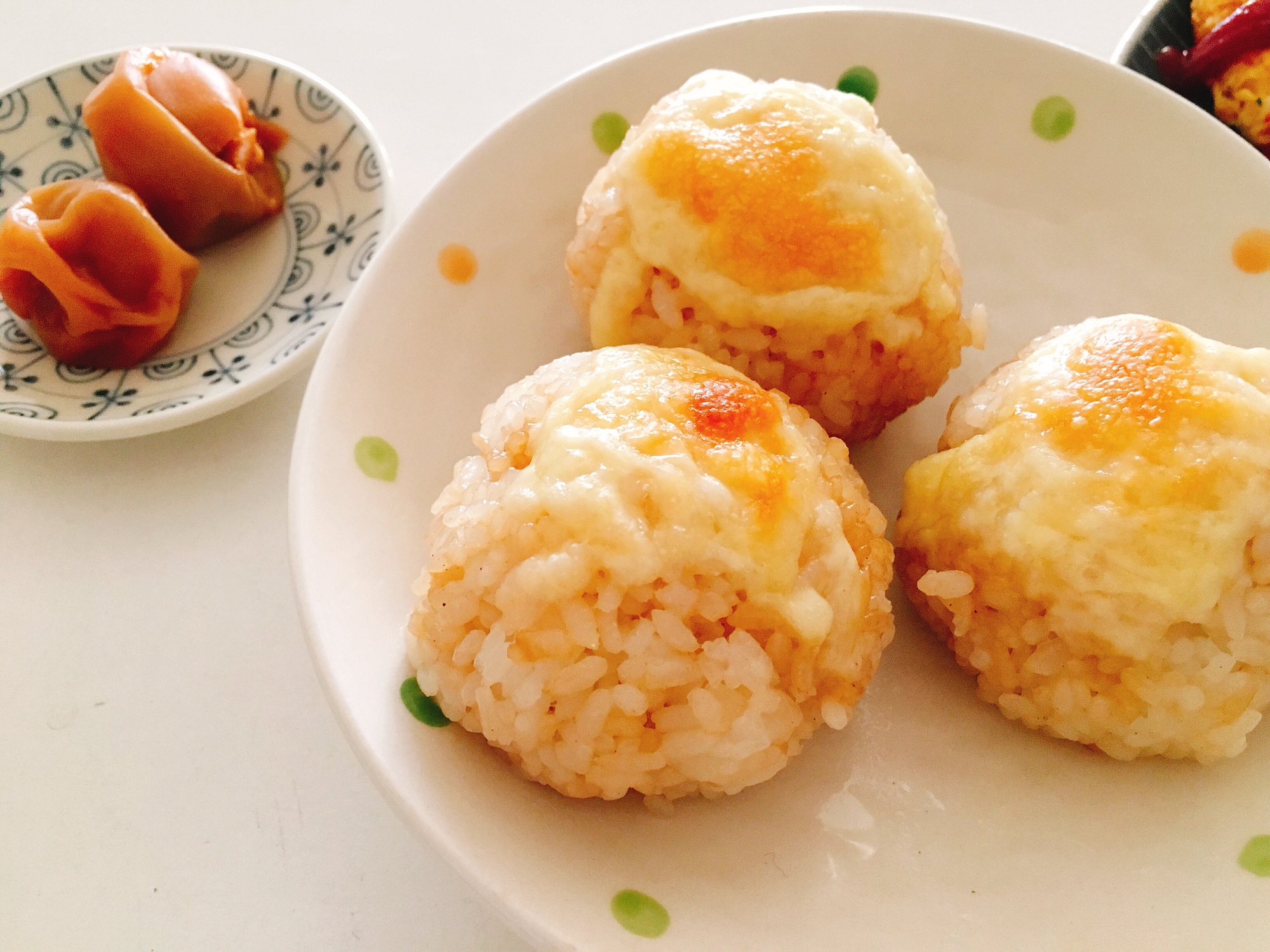 朝ごはんに！ごまの香りチーズごはん