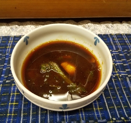 おっきな里芋と小松菜のお味噌汁