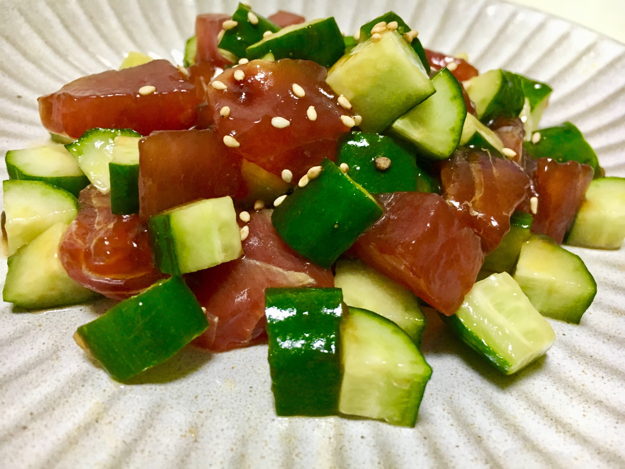 まぐろときゅうりのポキサラダ