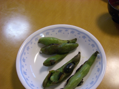 魚焼で簡単にできました。
おいしい＆栄養キープ＆簡単でいうことないですね。
香りもお茶を炒っているときのようで楽しめました。
ありがとうございました。