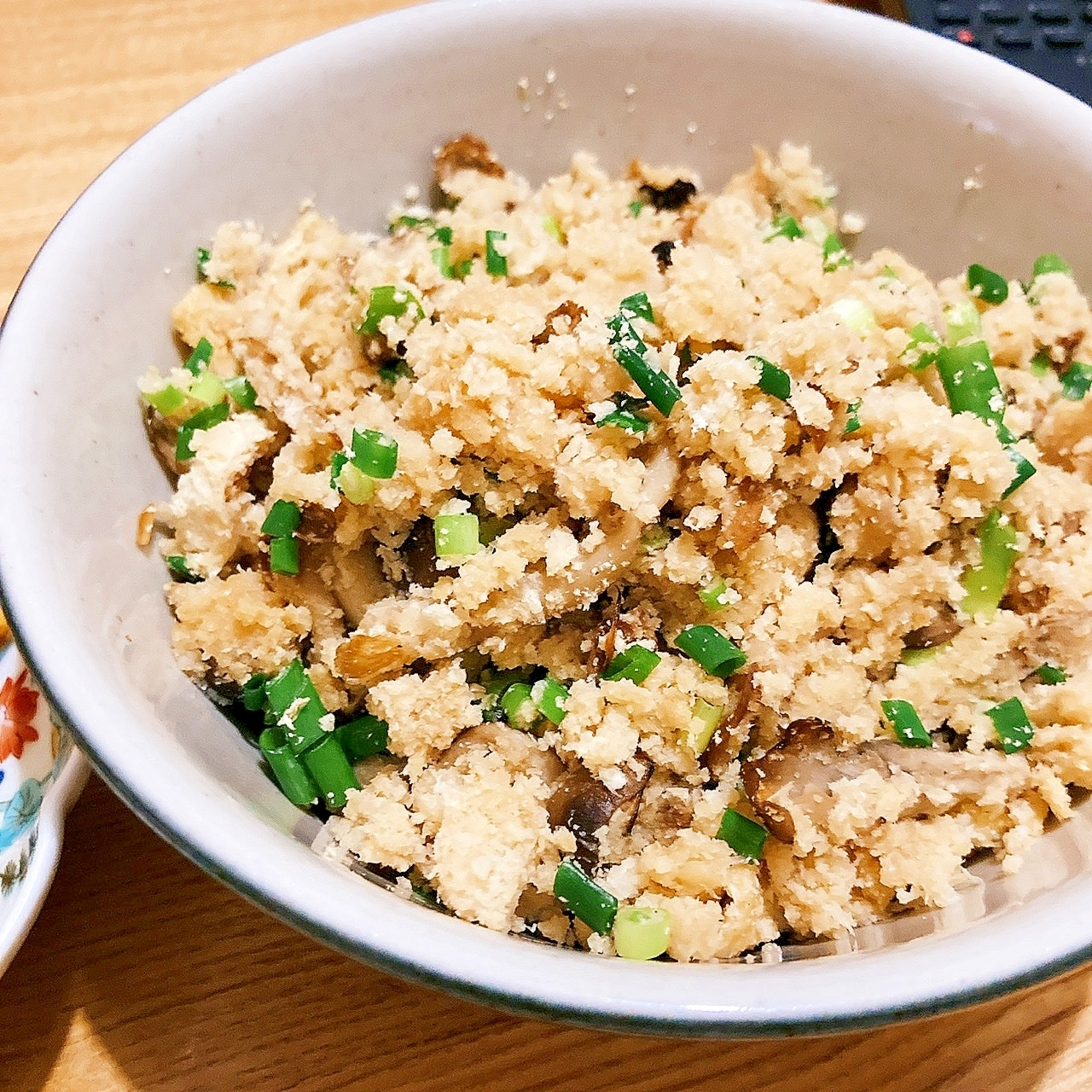 食物繊維たっぷり♪キノコおから