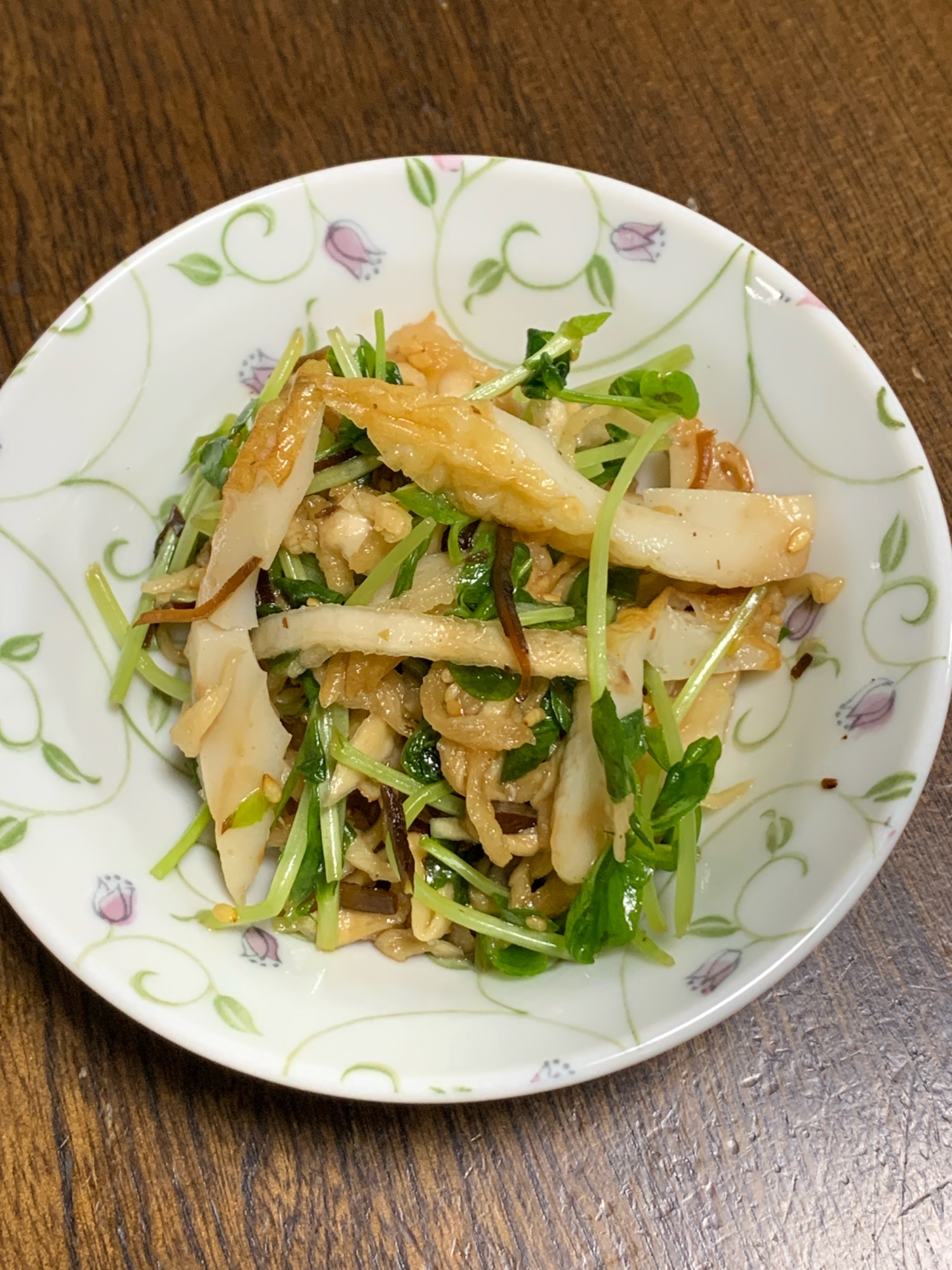 切り干し大根とちくわと豆苗のサラダ