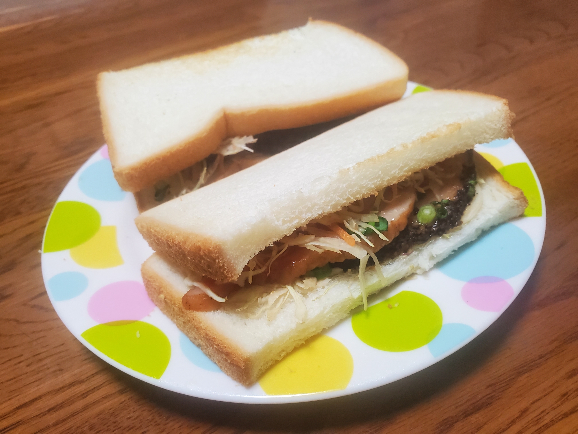 鴨ローストのサンドイッチ