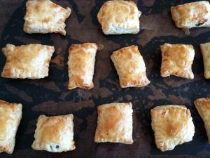 残ったパイ生地で チョコパイ レシピ 作り方 By のぶコ 楽天レシピ 残ったパイ生地で チョコパイ レシピ 作り方 By のぶコ 楽天レシピ