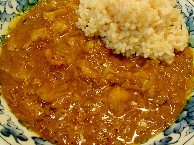 炒め玉葱とカリフラワーのシンプル（すぎる）カレー