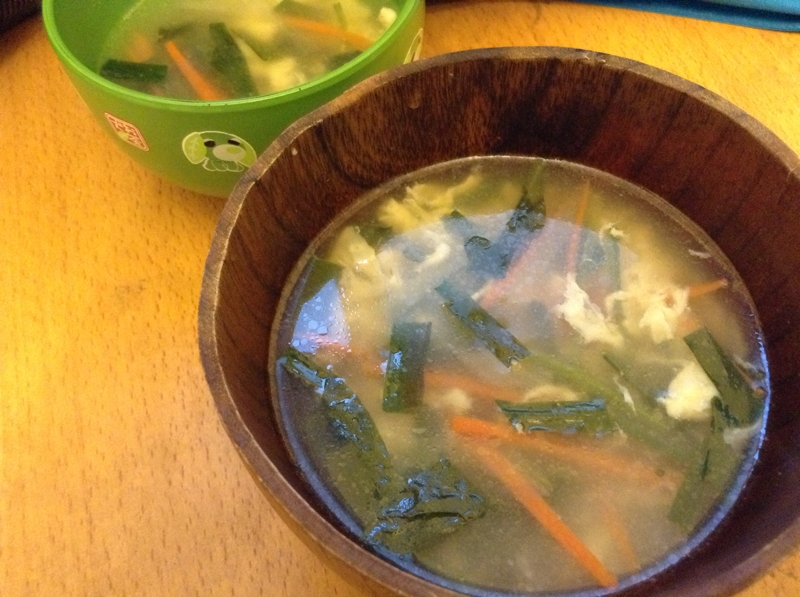 たっぷり野菜の中華たまごスープ