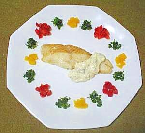 白身魚のタルタルソース・カラフル野菜添え