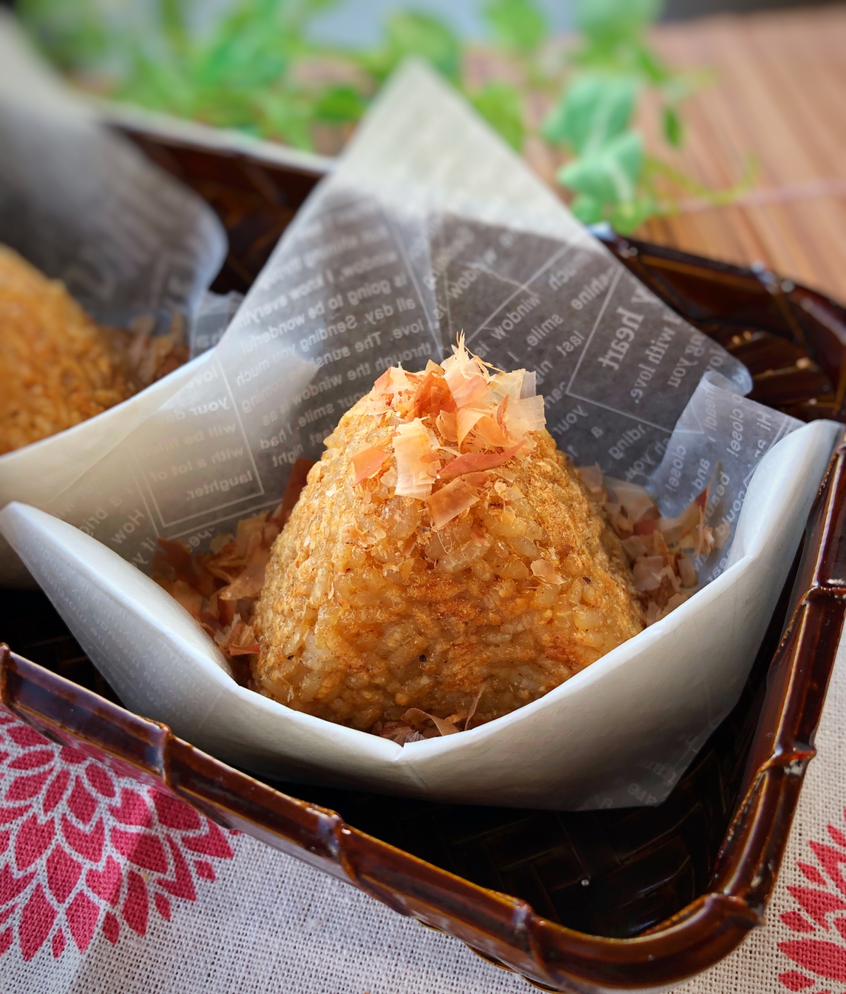 かつお節たっぷり！ねこまんま焼きおにぎり