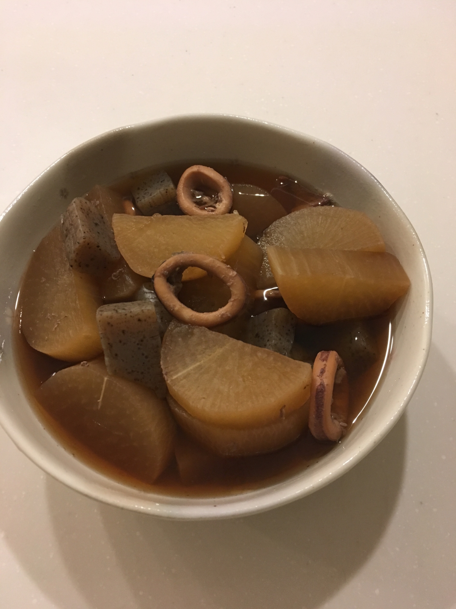 大根とイカとこんにゃくの煮物