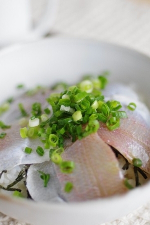 小鯛の笹漬け丼 レシピ 作り方 By カオリ3991 楽天レシピ 小鯛の笹漬け丼 レシピ 作り方 By カオリ3991 楽天レシピ