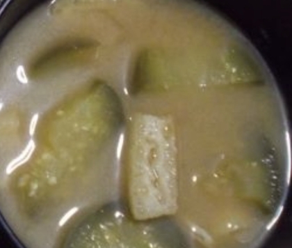 茄子と油揚げと長ねぎのお味噌汁