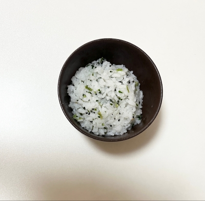 わかめご飯おにぎり（スクランブルエッグ）♡