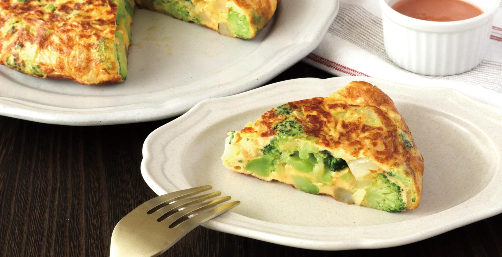 ブロッコリーとじゃがいものオムレツ