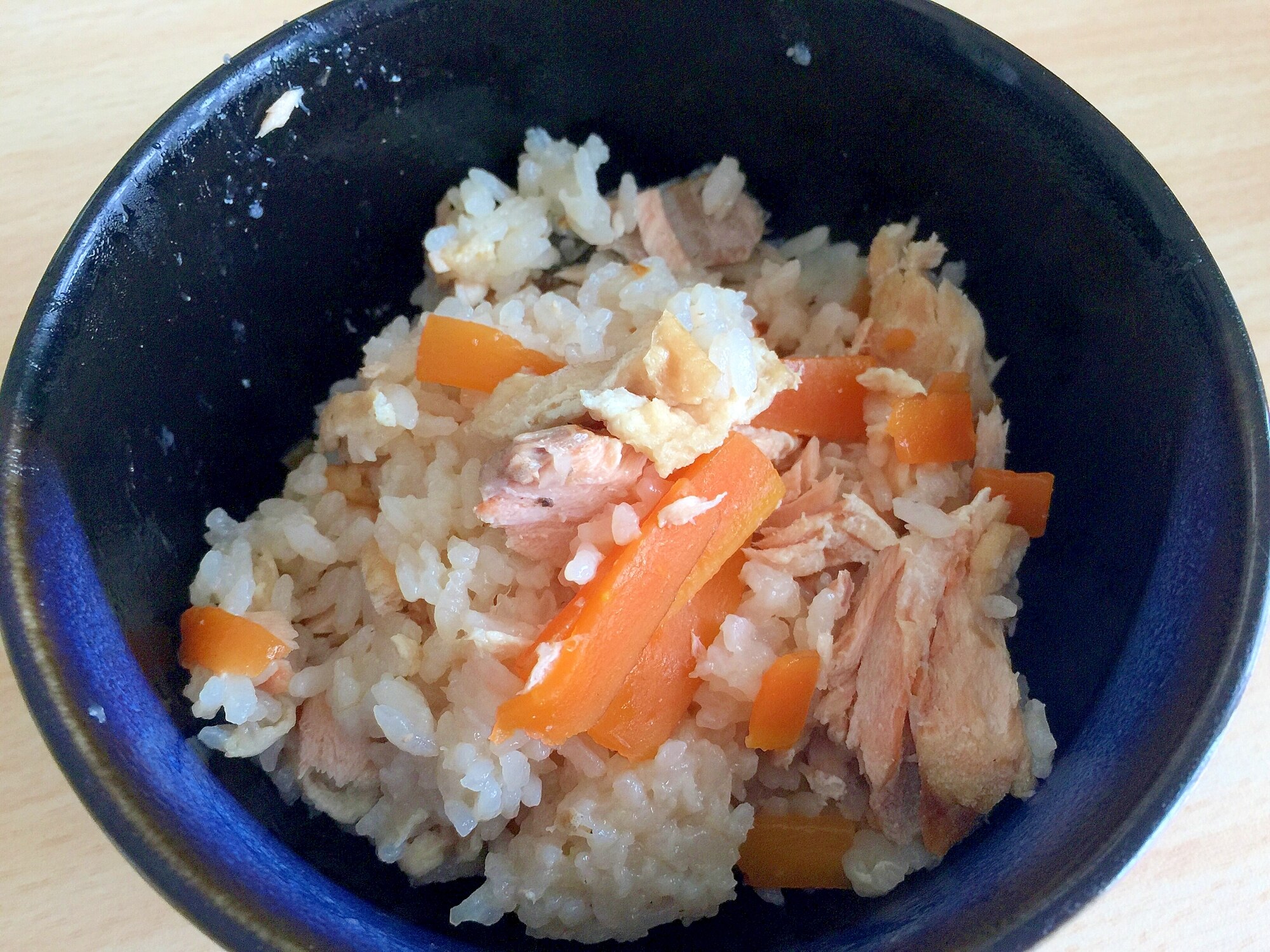 鮭とにんじん油揚げの炊き込みご飯 レシピ・作り方 by SACHIPURI
