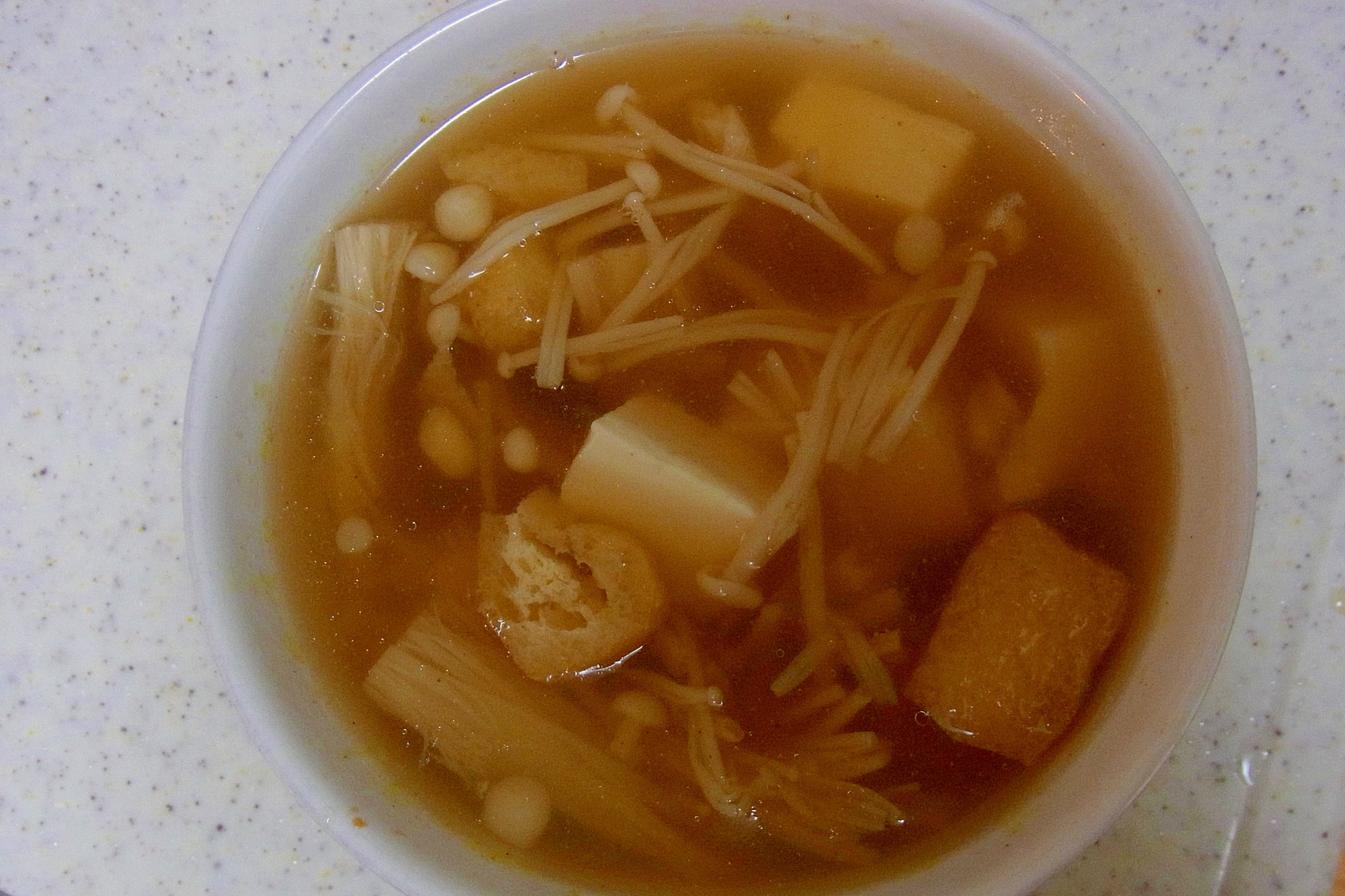 えのき、豆腐のコンソメスープ