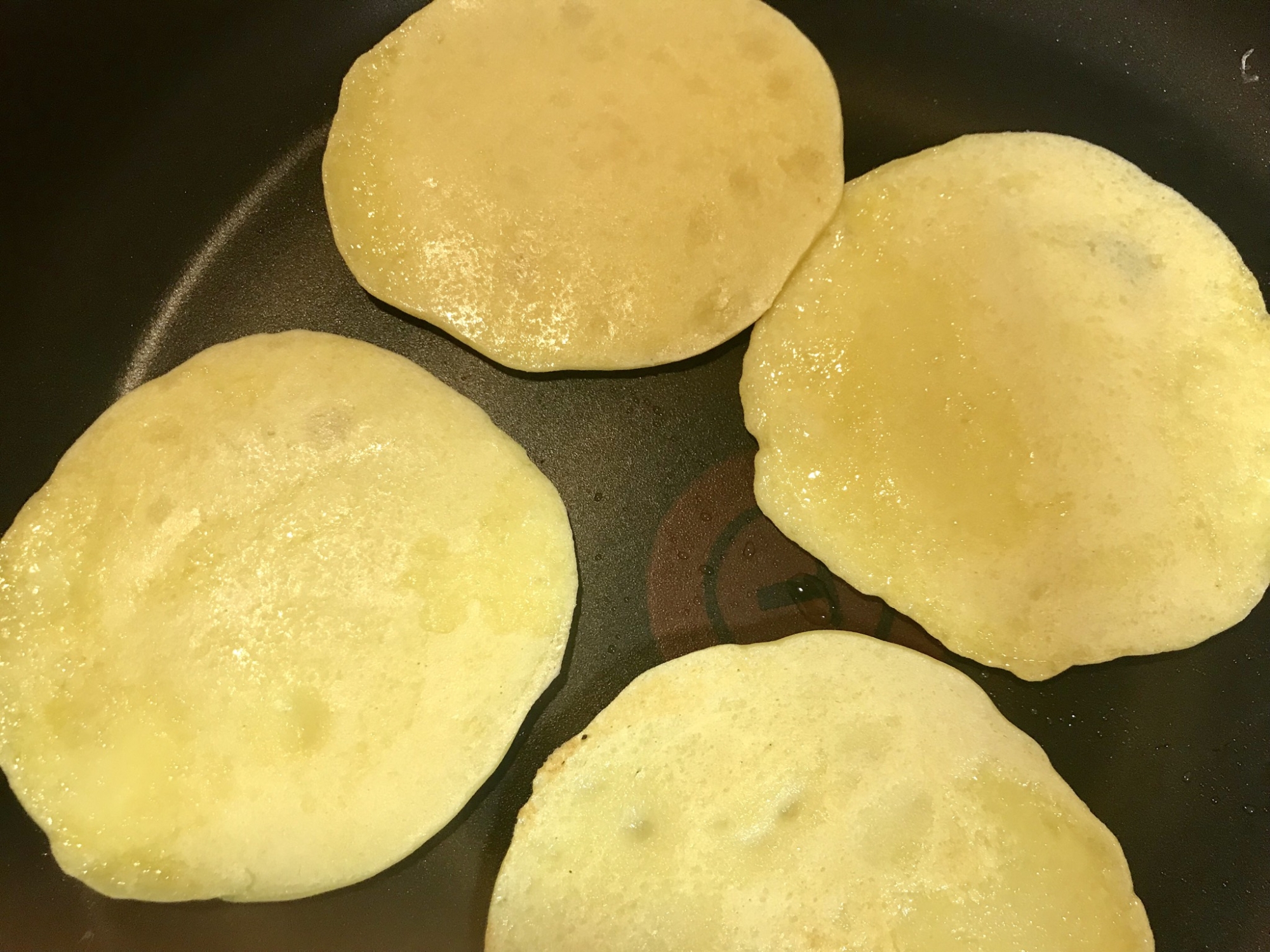 【離乳食後期】サツマイモのパンケーキ