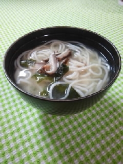 素麺もプラスして凄い具だくさんで作りました，椎茸のダシ良いですね。美味しくいただきました。