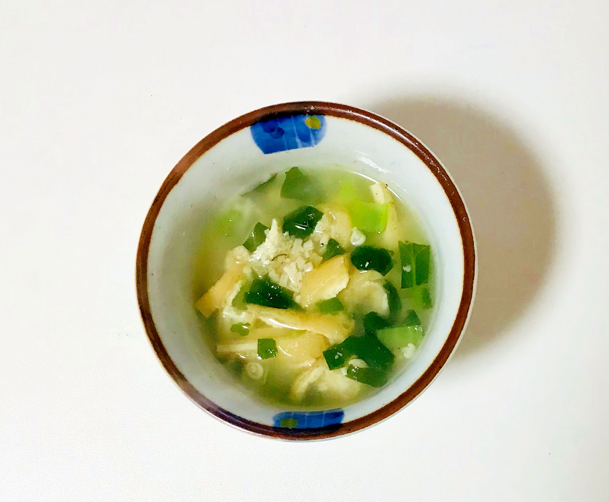 小松菜の油揚げ味噌汁