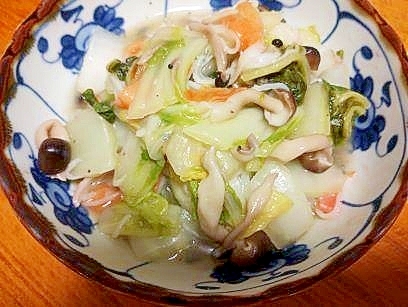 白菜と　かにかまの　中華煮