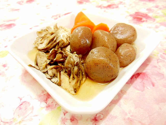 昆布出汁ｄｅ❤玉蒟蒻と人参と舞茸の煮物❤