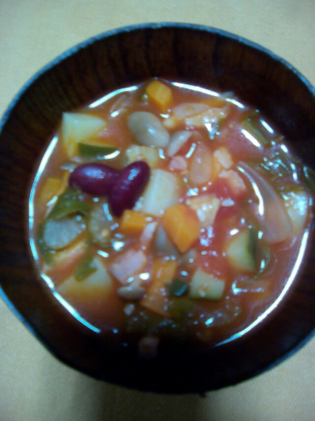 野菜と豆のトマト煮