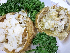 函館ご当地グルメ☆ 「クリガニの甲羅盛」