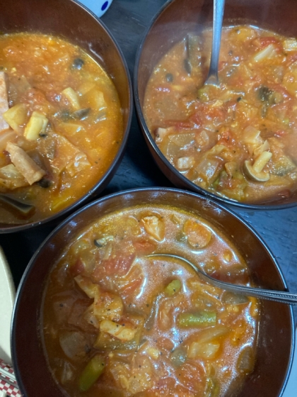 栄養満点☆とろけるチーズの簡単ミネストローネ